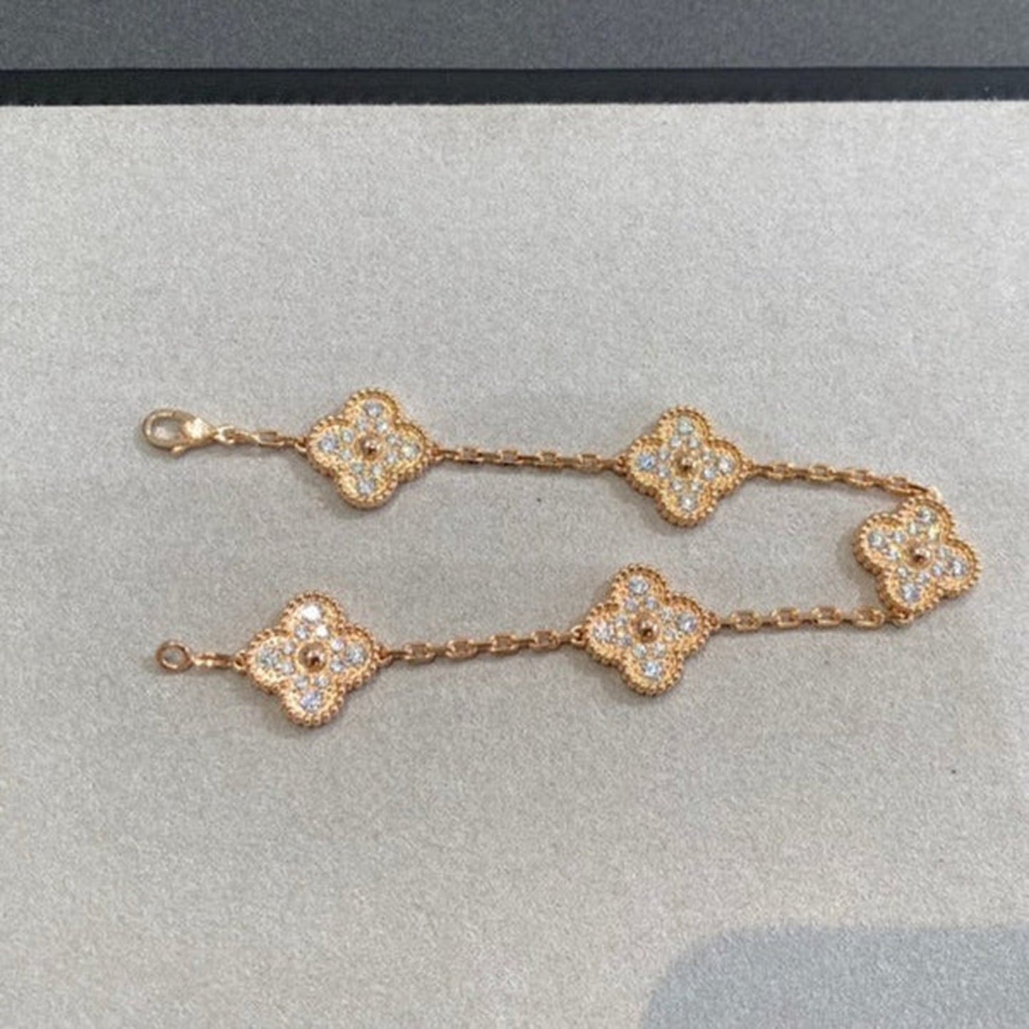 [StRenovia Jewelryar Jewelry] CLOVER 5 MOTIF FULL DIAMOND BRACELET COLLECTION