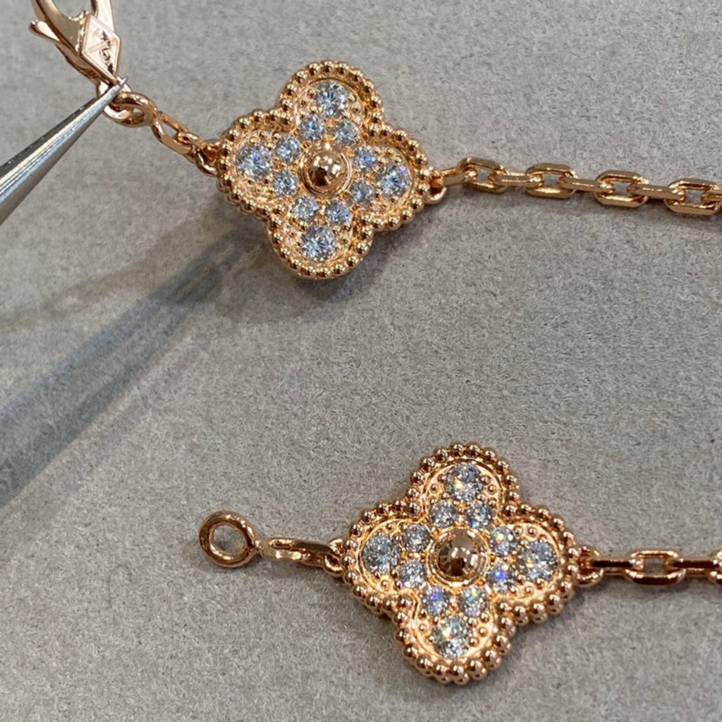 [StRenovia Jewelryar Jewelry] CLOVER 5 MOTIF FULL DIAMOND BRACELET COLLECTION