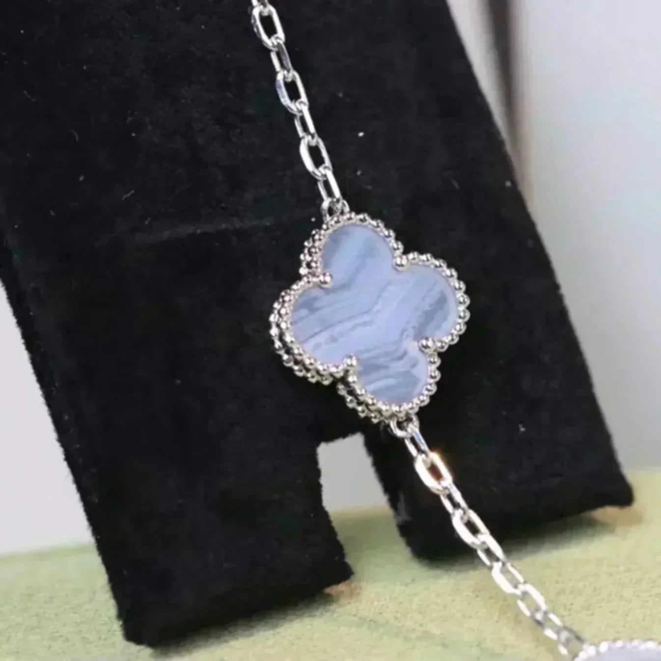 [Renovia Jewelry] CLOVER 5 MOTIF PURPLE CHALCEDONY BRACELET COLLECTION